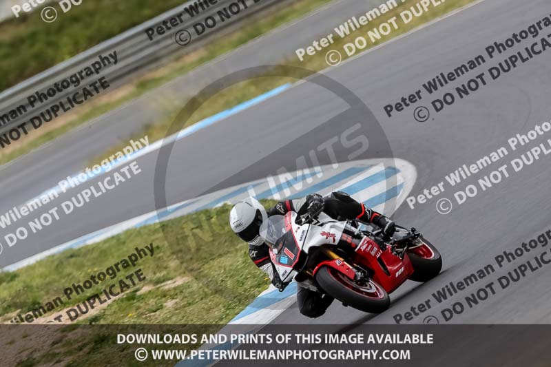 estoril;event digital images;motorbikes;no limits;peter wileman photography;portugal;trackday;trackday digital images